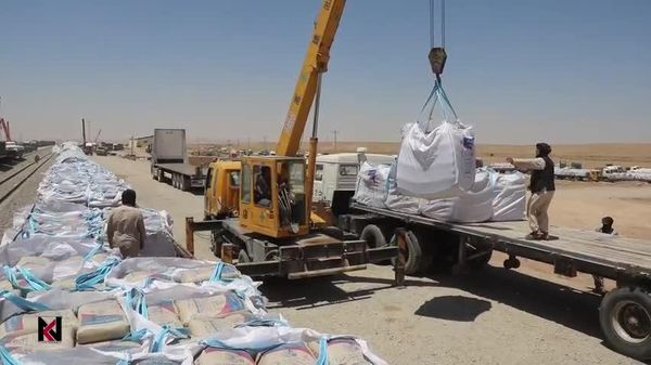 مسئولان ایستگاه راهآهن روزنک در ولایت هرات خبر دادند که در چهار ماه نخست سال روان خورشیدی، 438 هزار تن کالا از راهآهن خواف – هرات به افغانستان وارد شده است - اسپوتنیک افغانستان  
