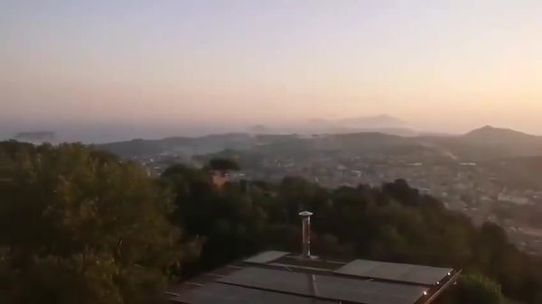 نیرومندترین زمینلرزه 40 سال پسین ناپل را لرزاند - اسپوتنیک افغانستان  