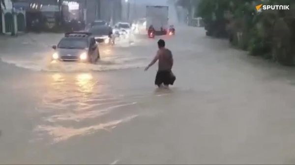 هشدار سیل و رانش زمین برای هزاران ناحیه در فیلیپین - اسپوتنیک افغانستان  