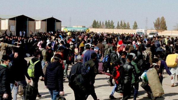 ⭕بیش از 791 هزار مهاجر افغان از ایران و پاکستان بازگشتند - اسپوتنیک افغانستان  