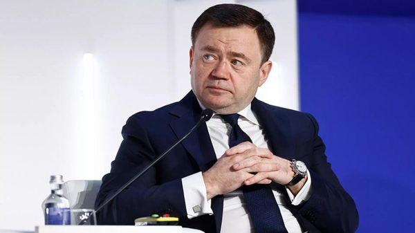 رئیس یک بانک روسی: سیستم پرداختهای جهانی به ابزاری برای «جنگ جدید» تبدیل شده است - اسپوتنیک افغانستان  
