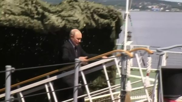 پوتین: ناتو به منطقهی اقیانوس آرام نفوذ میکند؛ پتانسیل نبرد رو به افزایش است - اسپوتنیک افغانستان  
