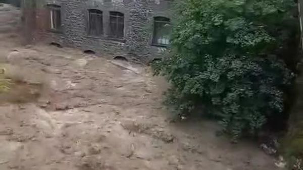 سیل در بانیونه توسکانی، ایتالیا؛ سطح آب به 4 - اسپوتنیک افغانستان  