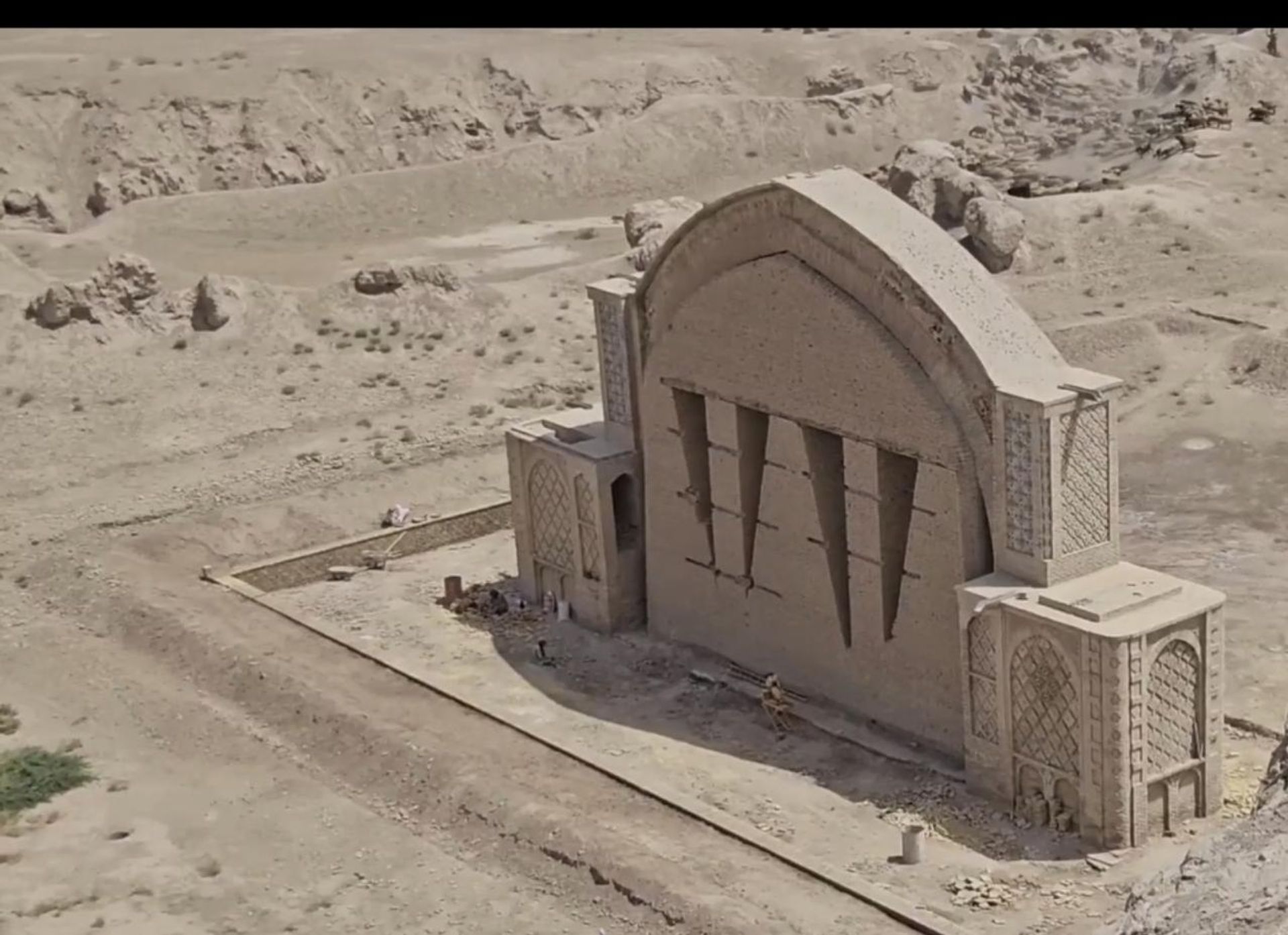 بازسازی قلعه تاریخی بست در هلمند 70 درصد تکمیل شده است - اسپوتنیک افغانستان  , 1920, 25.08.2026
