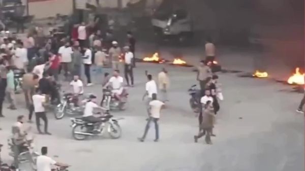 مردم سور یه در پی بلند رفتن نرخ سوخت، جادهها را مسدود کردند - اسپوتنیک افغانستان  