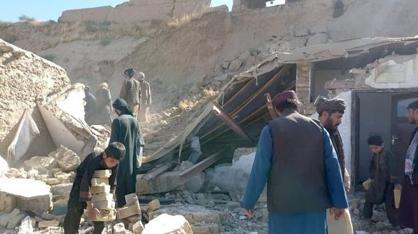 لغزش تپه خاکی در افغانستان یک کشته و چهار زخمی برجا گذاشت - اسپوتنیک افغانستان  