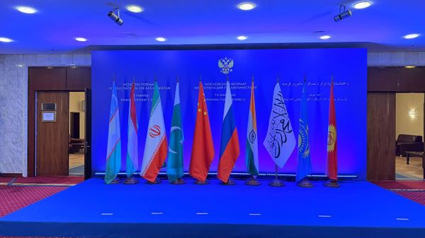 کارشناس: کشورهای منطقه به اهمیت ارتباط و سازش با افغانستان پی برده اند - اسپوتنیک افغانستان  