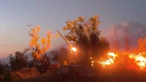 راکتهای «اوراگان» روسیه مواضع اوکراین را در نزدیکی دوبروپیلیه کوبیدند - اسپوتنیک افغانستان  