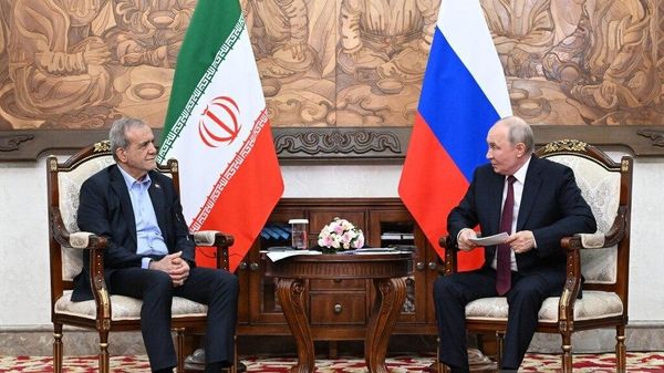 دسیتار پوتین: رئیس جمهور روسیه در تاریخ 9 اکتبر با مسعود پزشکیان، رئیسجمهور ایران دیدار و گفتگو خواهد کرد - اسپوتنیک افغانستان  