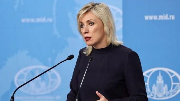 زاخارووا: زلنسکی اوکراین را به یک نظام بدوی قبیلهای بازمیگرداند - اسپوتنیک افغانستان  