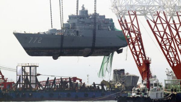 عملیات از اب گیری کشتی جنگی غرق شده کوریای جنوبی - کشتی جنگی Cheonan - اسپوتنیک افغانستان  