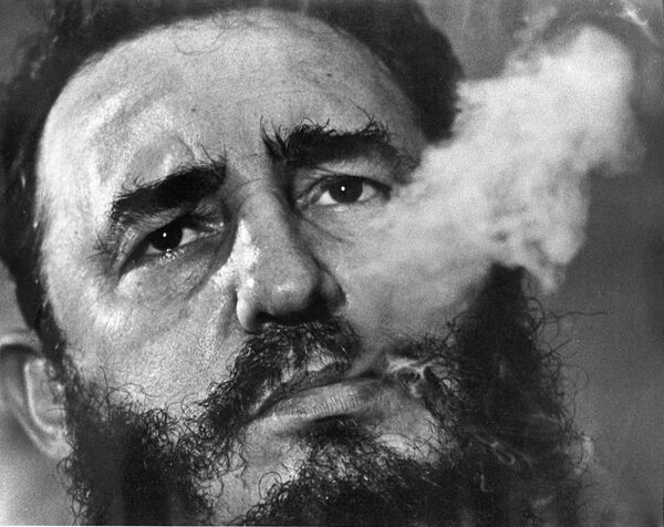 فیدل کاسترو رهبر  کوبا - اسپوتنیک افغانستان  