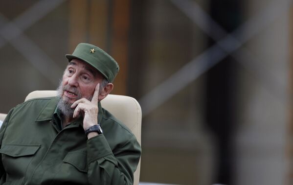 فیدل کاسترو رهبر  کوبا - اسپوتنیک افغانستان  