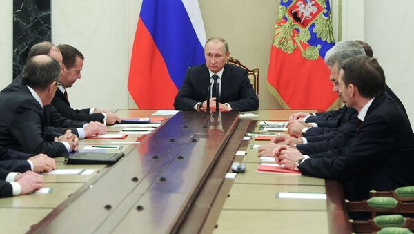 Президент РФ Владимир Путин на заседании Совбеза РФ - اسپوتنیک افغانستان  