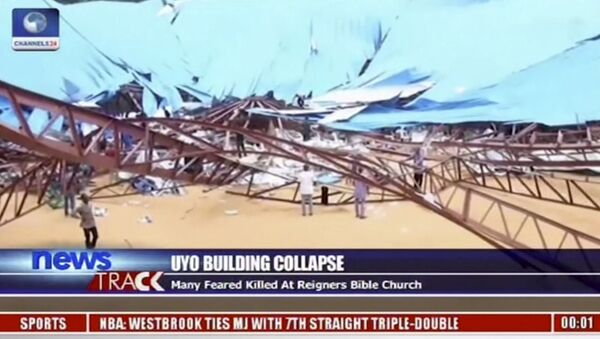 Обрушении крыши церкви в городе Уйо на юге Нигерии - اسپوتنیک افغانستان  