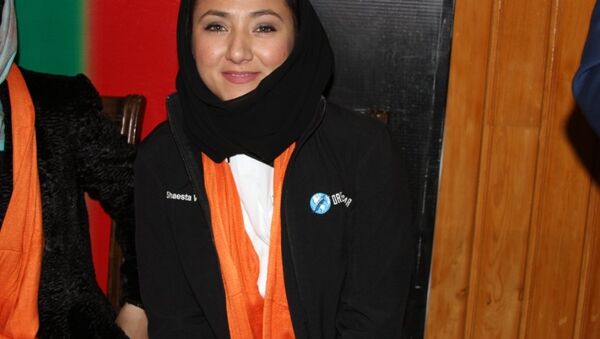 یک دختر جوان افغان می‌خواهد در جهان ریکورد پرواز قایم کند - اسپوتنیک افغانستان  