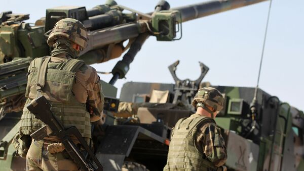 Солдаты международной коалиции во время операции в окрестностях Мосула, Ирак - اسپوتنیک افغانستان  