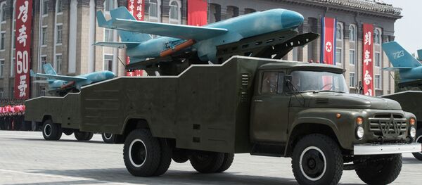 Военная техника на параде в Пхеньяне Военная техника на параде в Пхеньяне - اسپوتنیک افغانستان