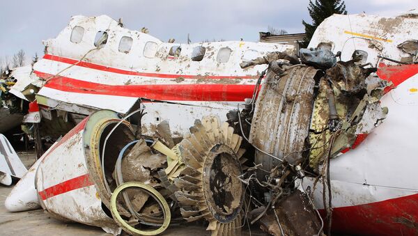 Обломки польского правительственного самолета Ту-154 - اسپوتنیک افغانستان  