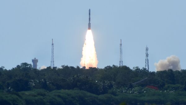 Запуск индийской ракеты-носителя PSLV-C34 с 20 спутниками - اسپوتنیک افغانستان  
