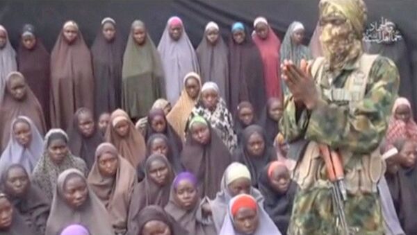 300 دانش‌آموز دختر در نیجیریا ربوده شدند  - اسپوتنیک افغانستان  