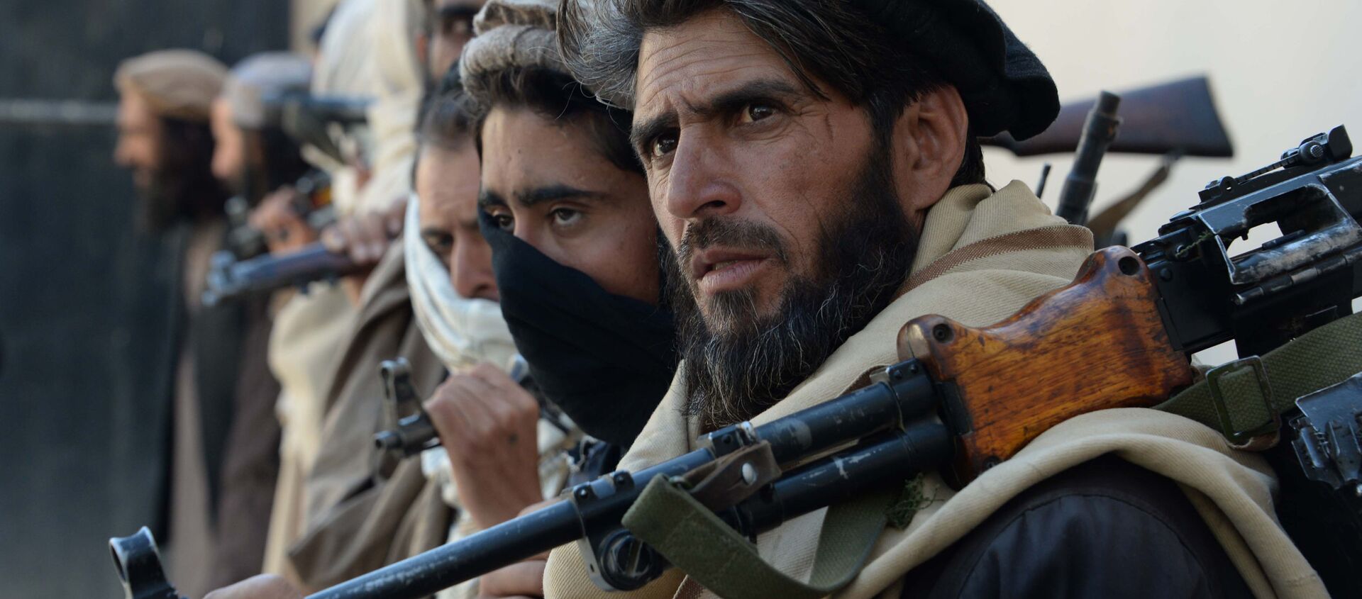 طالبان در عواید گمرک فراه سهم دارند - اسپوتنیک افغانستان  , 1920, 04.01.2017