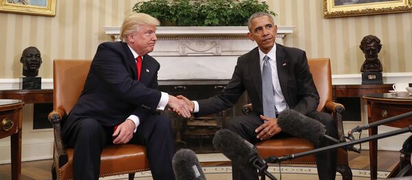 ترامپ اوباما را به خیانت متهم کرد ترامپ اوباما را به خیانت متهم کرد - اسپوتنیک افغانستان