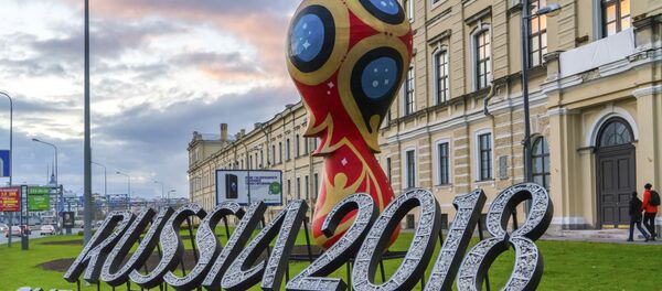 Официальная эмблема Чемпионата мира по футболу 2018 года в Санкт-Петербурге - اسپوتنیک افغانستان  