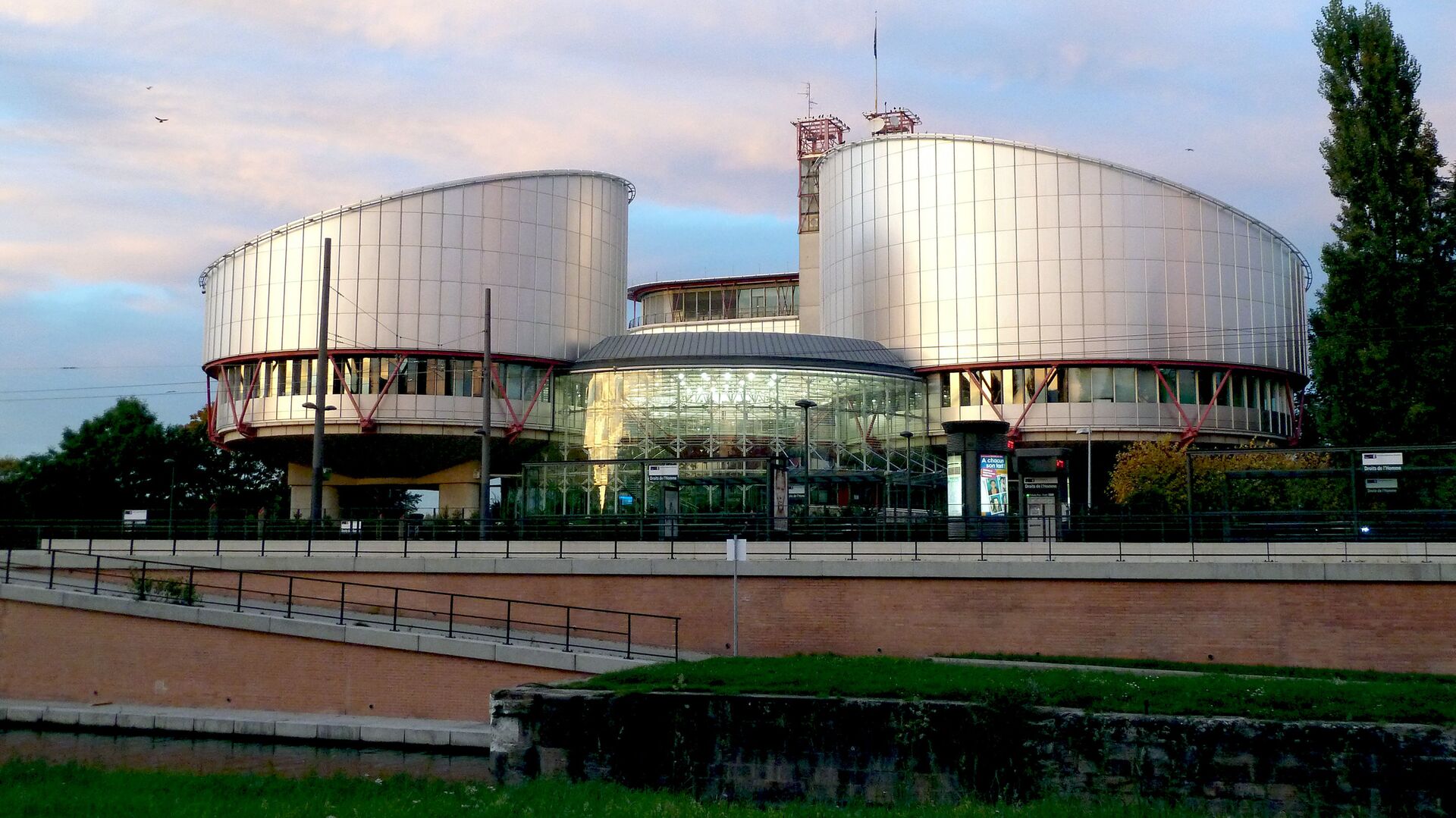 Здание Европейского суда по правам человека - اسپوتنیک افغانستان  , 1920, 26.01.2022