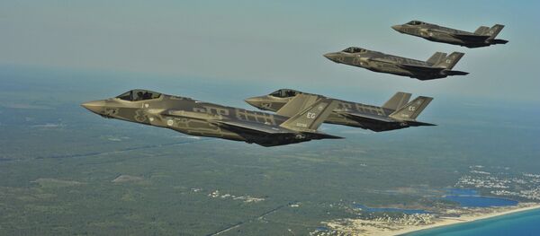 مشکلات جنگنده F-35 حدود 1،7 میلیارد دالر هزینه در بر داشته است مشکلات جنگنده F-35 حدود 1،7 میلیارد دالر هزینه در بر داشته است - اسپوتنیک افغانستان