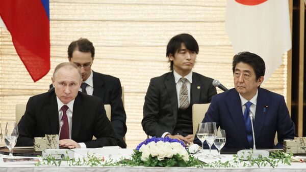 وعدهٔ صدراعظم جاپان مبنی بر عقد قرارداد صلح با روسیه - اسپوتنیک افغانستان  