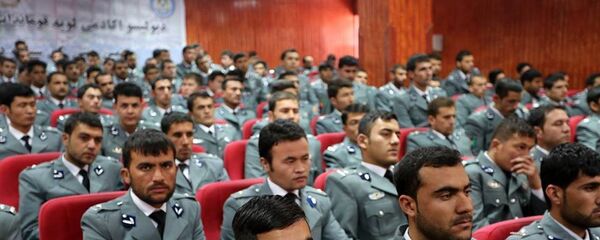 فراغت نزدیک به پنجصد افسر از یک دوره آموزشی در کابل فراغت نزدیک به پنجصد افسر از یک دوره آموزشی در کابل - اسپوتنیک افغانستان