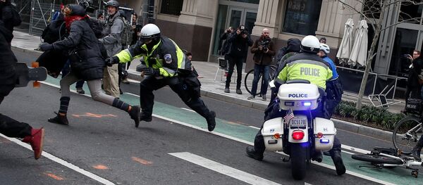 اعتراضات در امریکا - اسپوتنیک افغانستان  