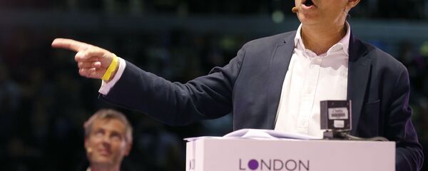 شهردار لندن در تظاهرات زنان علیه ترامپ شرکت کرد شهردار لندن در تظاهرات زنان علیه ترامپ شرکت کرد - اسپوتنیک افغانستان