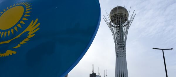 A picture taken on January 22, 2017 shows the Baiterek monument in downtown Astana A picture taken on January 22, 2017 shows the Baiterek monument in downtown Astana - اسپوتنیک افغانستان