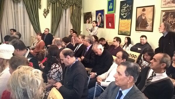 برگزاری شب فرهنگی افغانستان و نمایشگاه نقاشی در شهر مسکو - اسپوتنیک افغانستان  