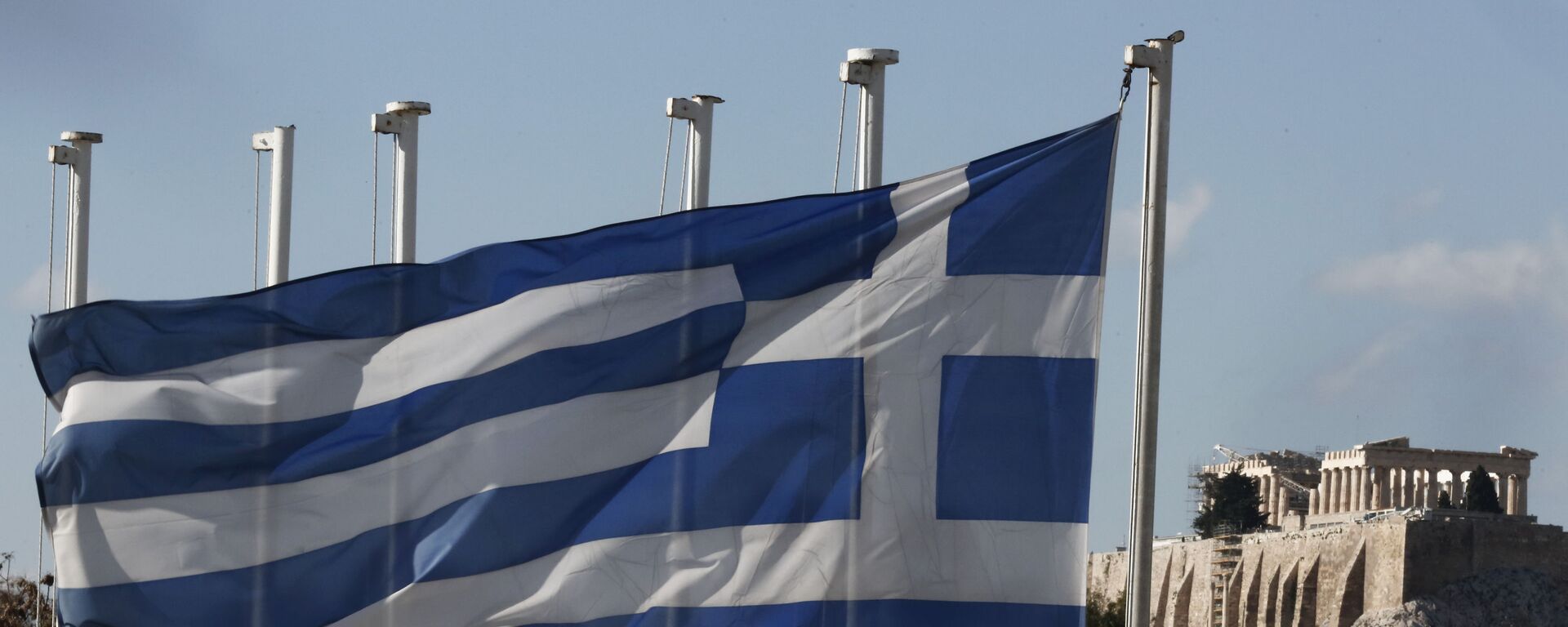 Греческий флаг развевается на фоне Парфенона в Афинах - اسپوتنیک افغانستان  , 1920, 11.06.2022