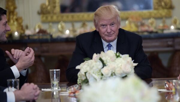 Президент Дональд Трамп на приеме в обеденном зале Белого дома в Вашингтоне - اسپوتنیک افغانستان  
