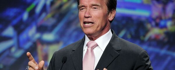 پیام جالب توییتری شوارتزنگر به مردم آمریکا + ویدئو پیام جالب توییتری شوارتزنگر به مردم آمریکا + ویدئو - اسپوتنیک افغانستان