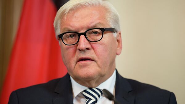 German Foreign Minister Frank-Walter Steinmeier speaks about the ongoing crisis in Syria during a news conference with U.S. Secretary of State John Kerry at Villa Borsig, Berlin, Sunday, Sept. 20, 2015 - اسپوتنیک افغانستان  