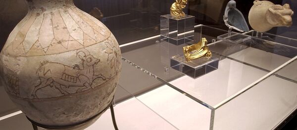 The show 7,000 years of Persian Art comprises chiefly loans from the Iranian National Museum in Tehran, file The show 7,000 years of Persian Art comprises chiefly loans from the Iranian National Museum in Tehran, file - اسپوتنیک افغانستان