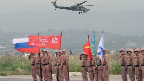 Генеральная репетиция парада Победы на авиабазе Хмеймим в Сирии - اسپوتنیک افغانستان  