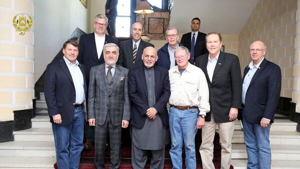 دیدار رهبران حکومتی با چند سناتور امریکایی - اسپوتنیک افغانستان  