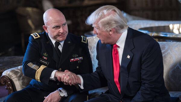 US President Donald Trump shakes hands with US Army Lieutenant General H.R. McMaster (L) as his national security adviser at his Mar-a-Lago resort in Palm Beach, Florida, on February 20, 2017. - اسپوتنیک افغانستان  