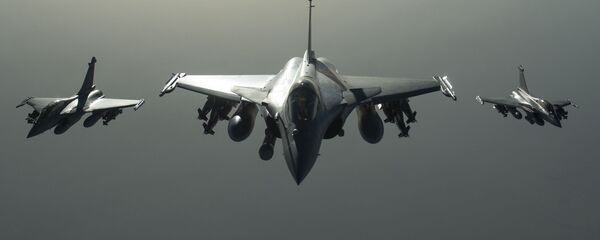 تلفات سنگین غیرنظامیان در نتیجه حملات هوایی امریکا و متحدانش به سوریه - اسپوتنیک افغانستان  