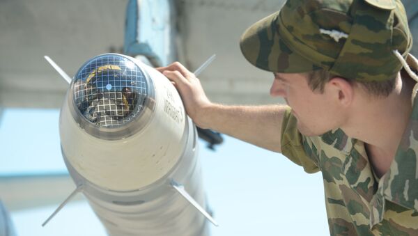 Лазерная боевая часть ракеты класса Воздух-земля - اسپوتنیک افغانستان  