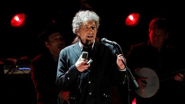 Singer Bob Dylan in Los Angeles January 12, 2012 - اسپوتنیک افغانستان  