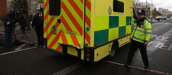 ابتلای 17 عضو یک خانواده انگلیسی به کرونا پس از حضور در یک مراسم تشییع ابتلای 17 عضو یک خانواده انگلیسی به کرونا پس از حضور در یک مراسم تشییع - اسپوتنیک افغانستان