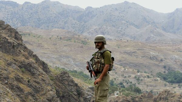  پاکستان 300 متر خاک افغانستان را ماین‌گذاری کرد - اسپوتنیک افغانستان  