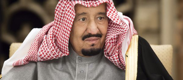دیدار پادشاه عربستان سعودی با بستگان خاشقجی - اسپوتنیک افغانستان  